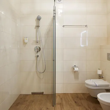 Hotel Ganz Lift 5