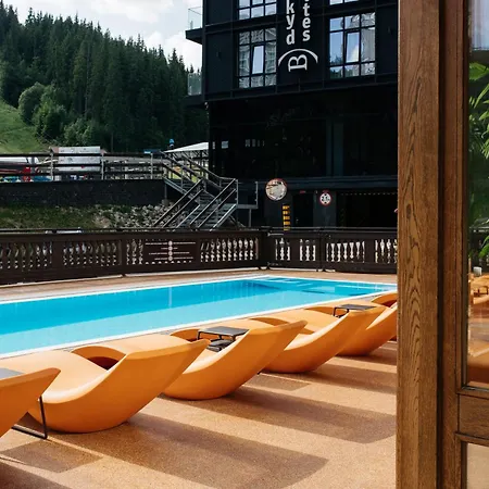 Ganz Lift 5 Hotel