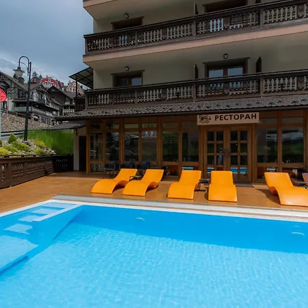 Ganz Lift 5 Hotel 2*