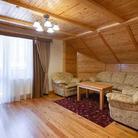 Ganz Lift 5 Hotel Bukovel