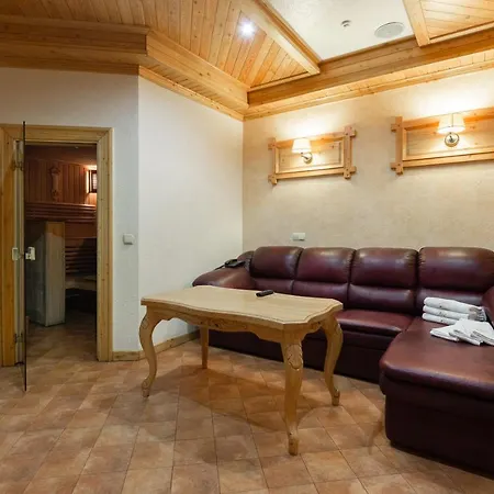 Ganz Lift 5 Hotel