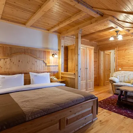 מלון Ganz Lift 5 2*