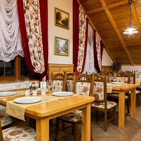 Ganz Lift 5 Hotel