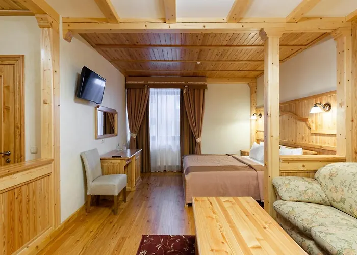 Otel Ganz Lift 5 2*