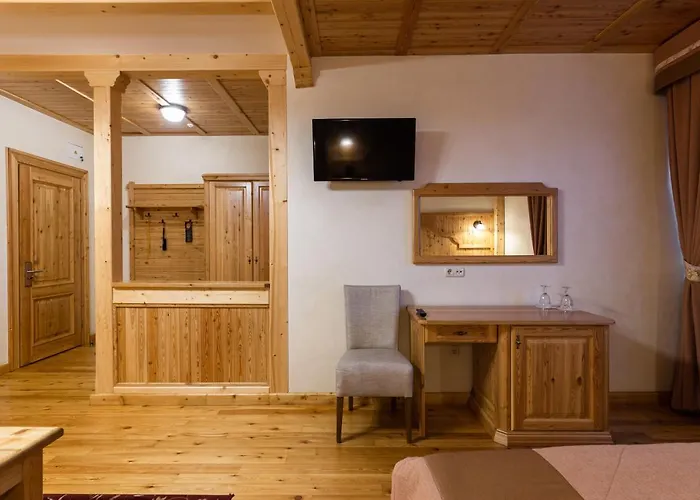 Ganz Lift 5 Otel