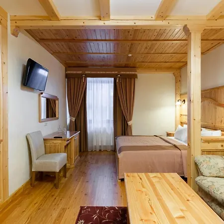 Otel Ganz Lift 5 2*