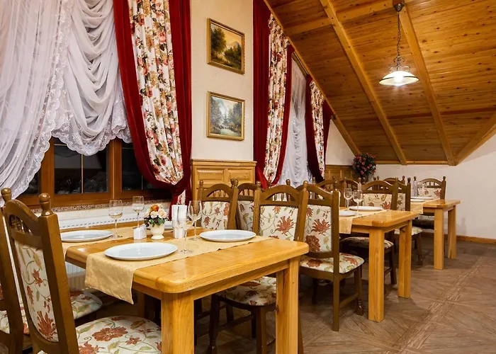 Ganz Lift 5 Hotel